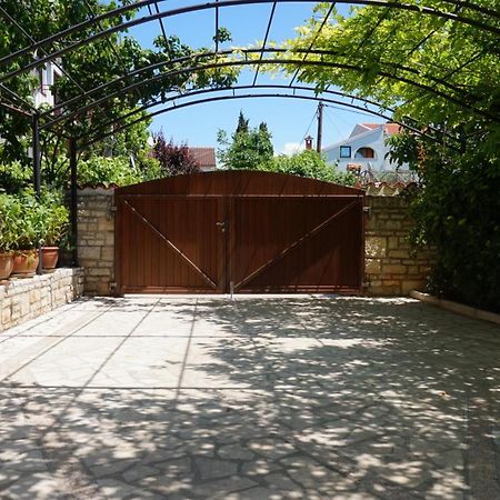 רוביני Villa Dolores מראה חיצוני תמונה
